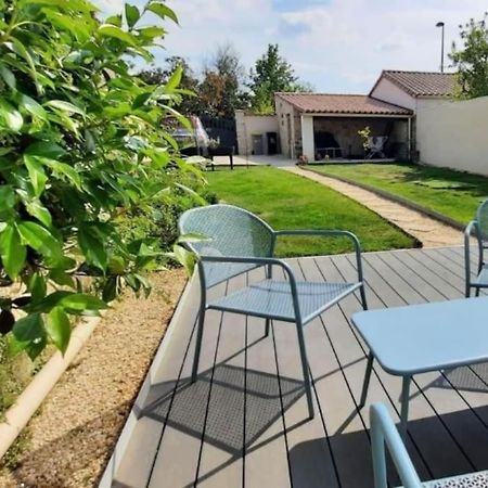 Gite La Bulle Avec Jardin A 15 Min Des Plages Saint-Benoist-sur-Mer Exterior foto